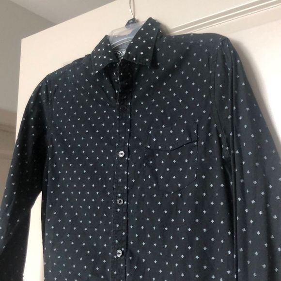 Broken thread pattered button down - Picture 2 of 7